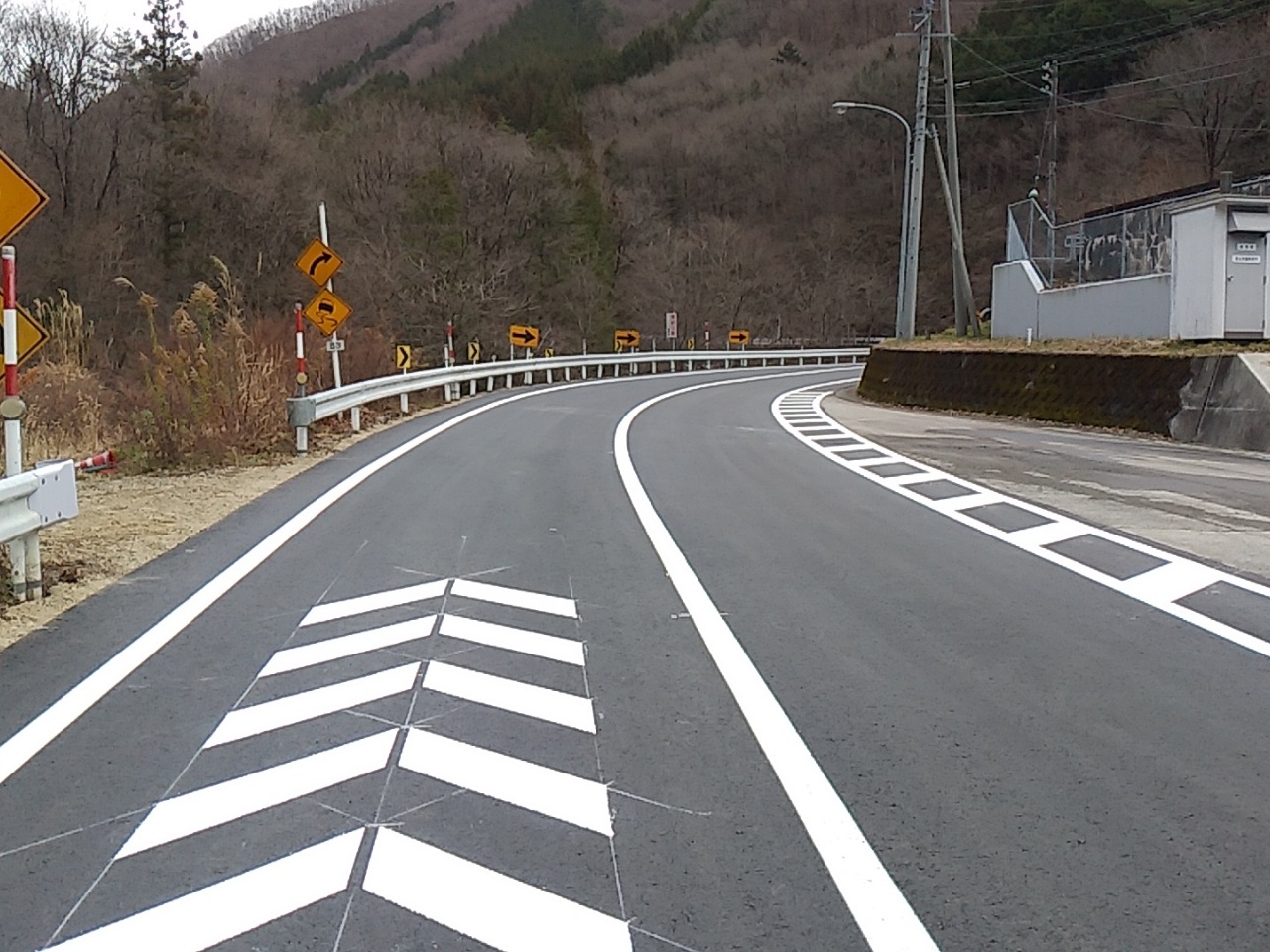 県単 舗装道補修(一)濁河温泉線(下呂市小坂町落合地内)工事